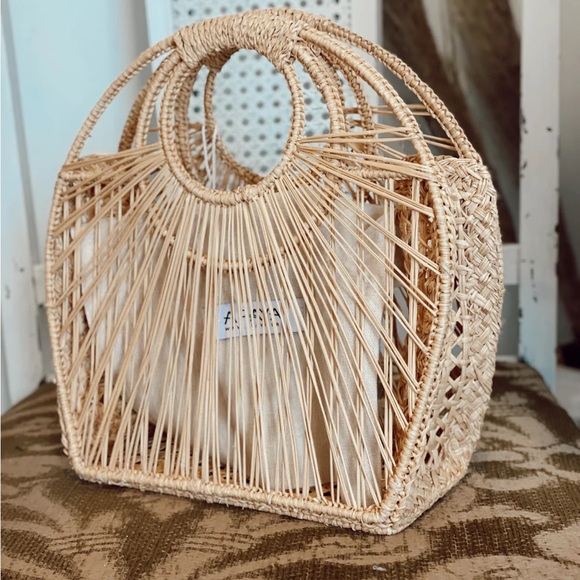 APAYA CARLA LARGE BAG CAMEL - Picture 2 of 3